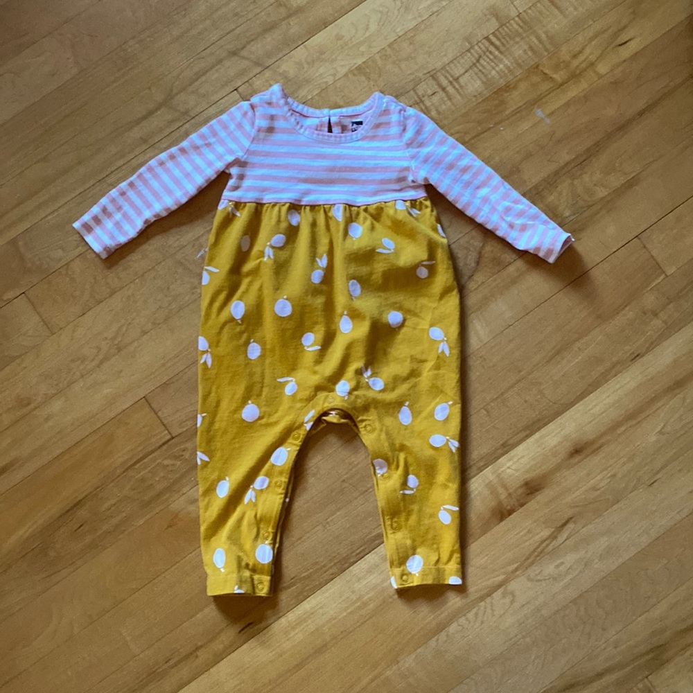 Tea collection pink white stripe apple long sleeve romper 9-12 mo worn once